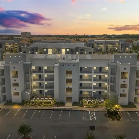 3 Bedrooms - 2 Bathrooms - Storey Lake 3180-308